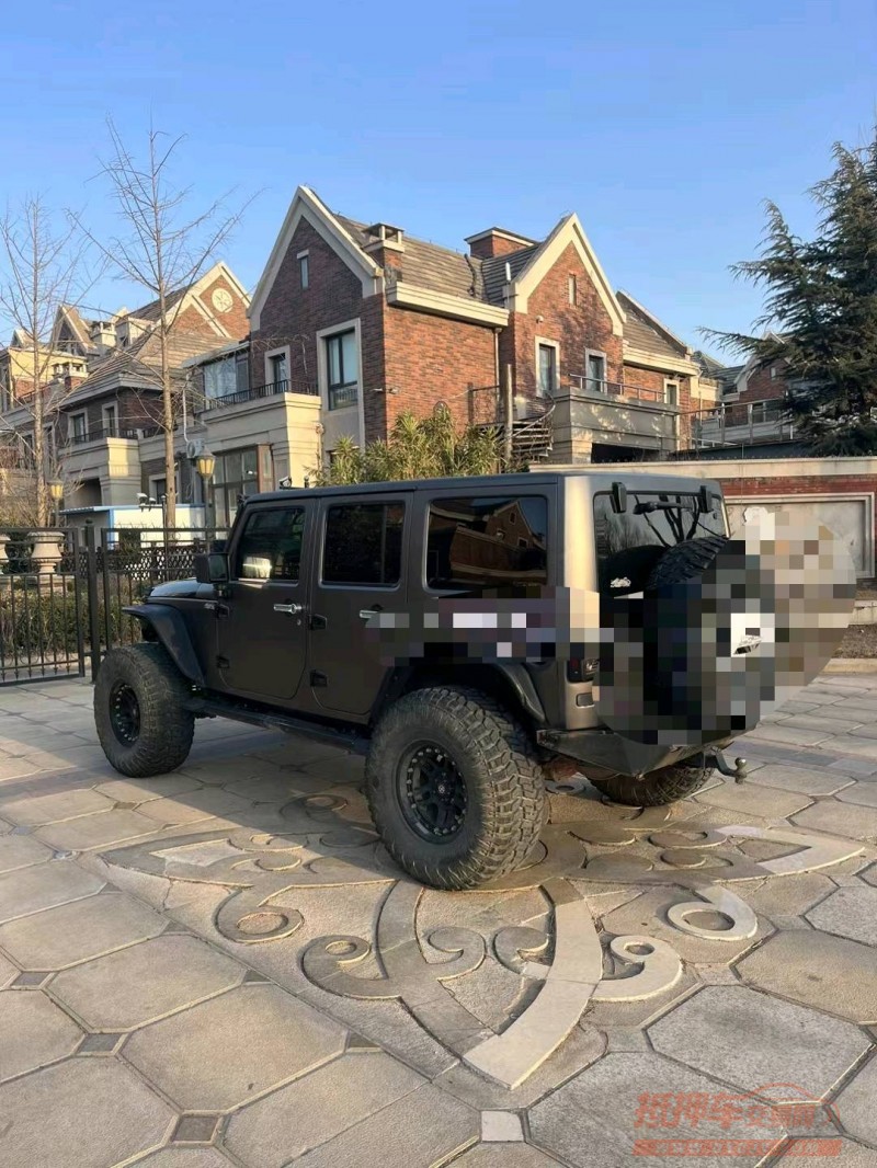 青岛11年Jeep牧马人8