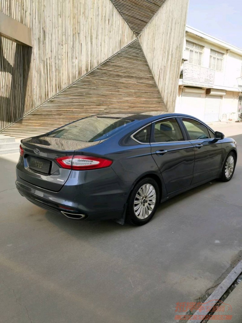 青岛14年福特蒙迪欧8