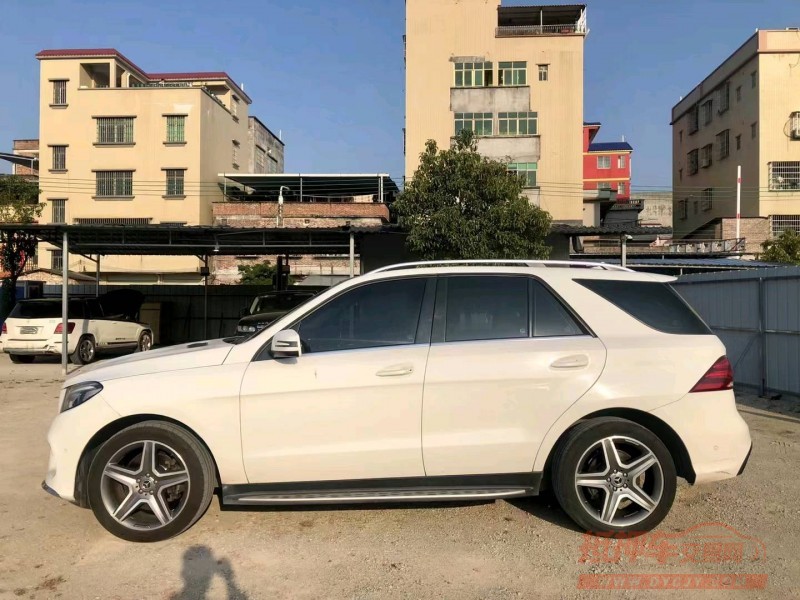 广州17年奔驰GLE4