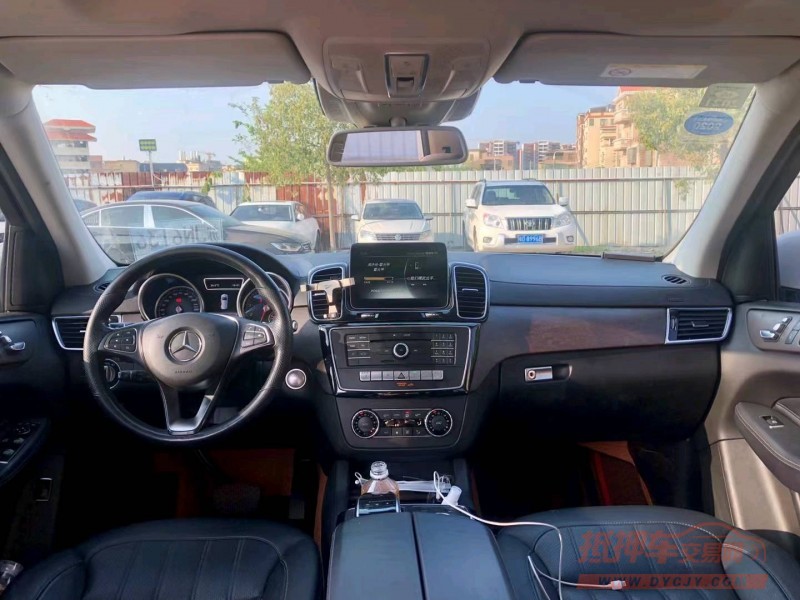 广州17年奔驰GLE6