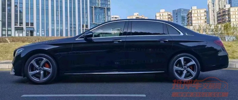 广州18年奔驰E4