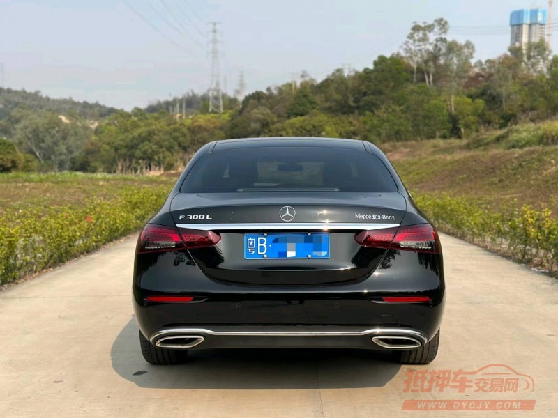 广州21年奔驰E9