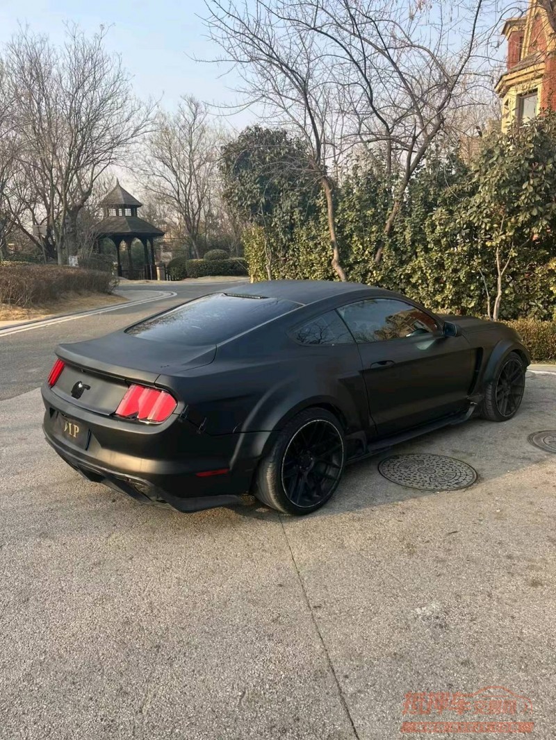 青岛15年福特野马7