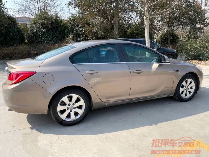 枣庄13年别克君威2