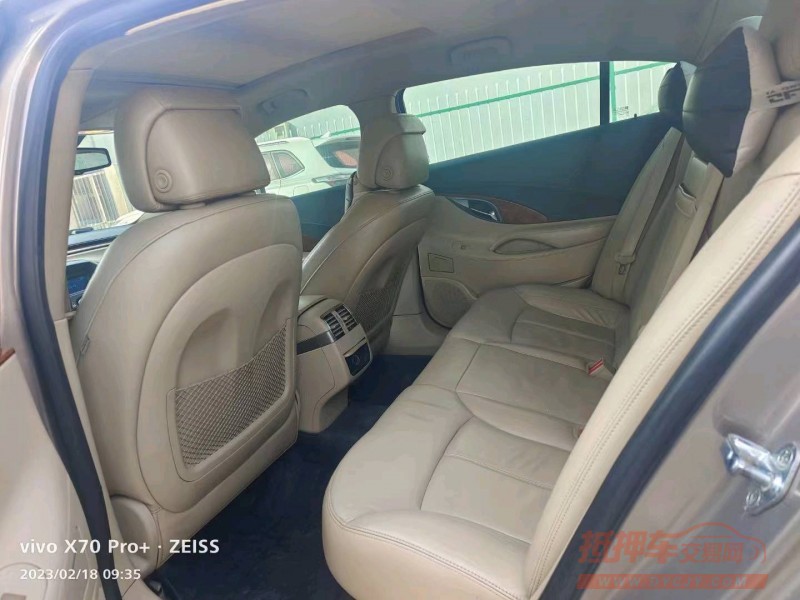 嘉兴13年别克君越3