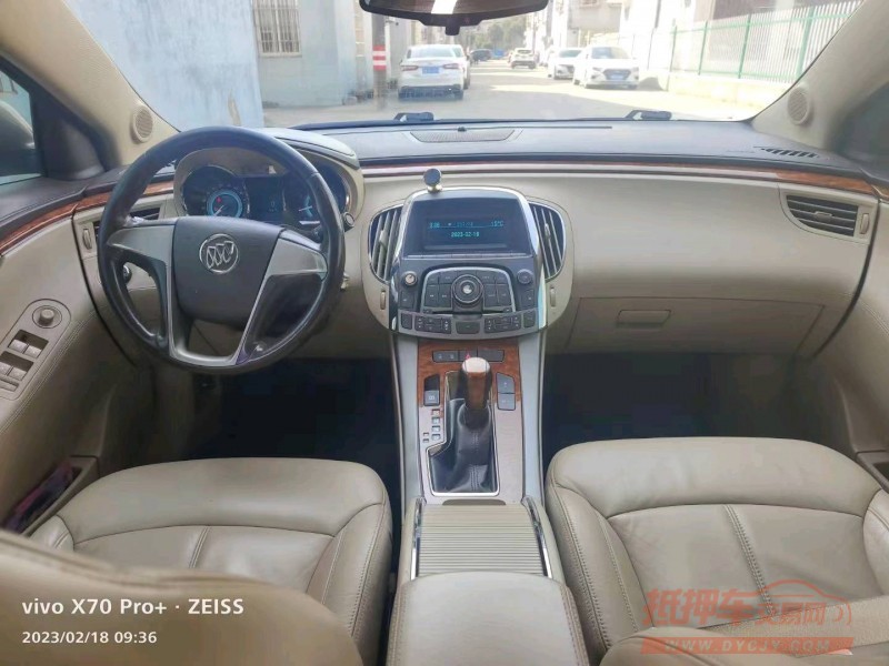 嘉兴13年别克君越7