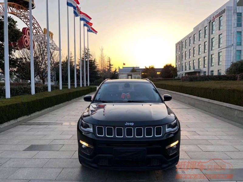 枣庄17年Jeep指南者9