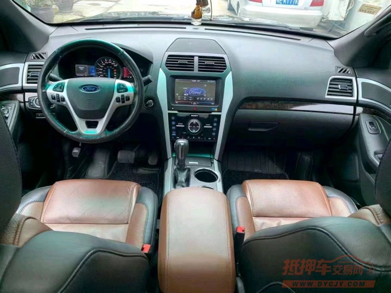 宜昌14年福特探险者2