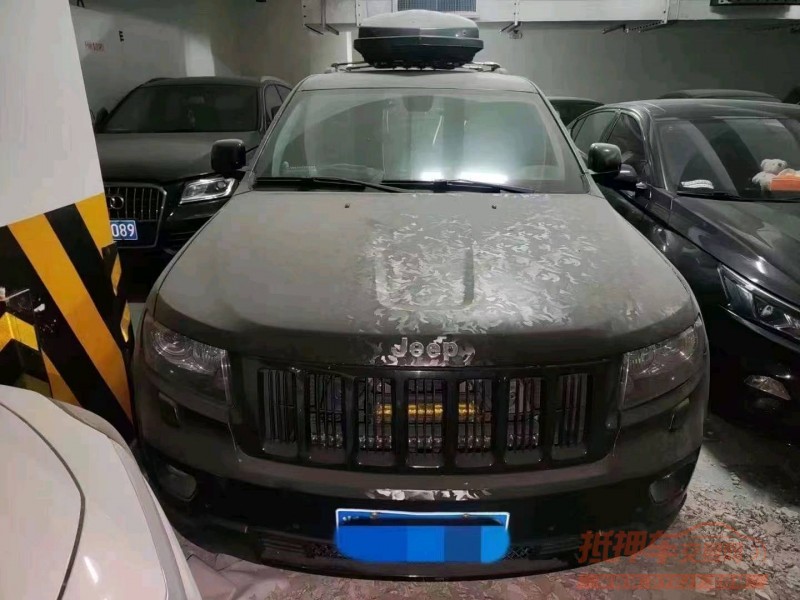 嘉兴13年Jeep大切诺基1