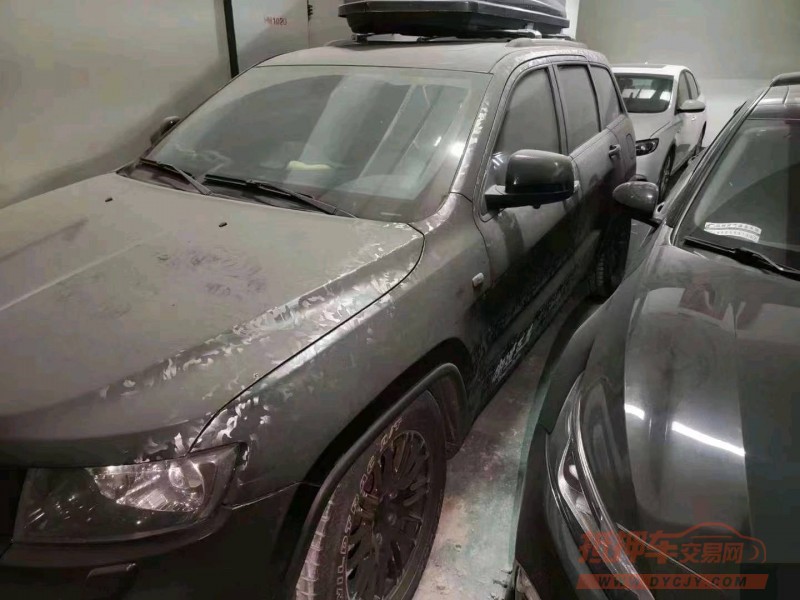 嘉兴13年Jeep大切诺基6