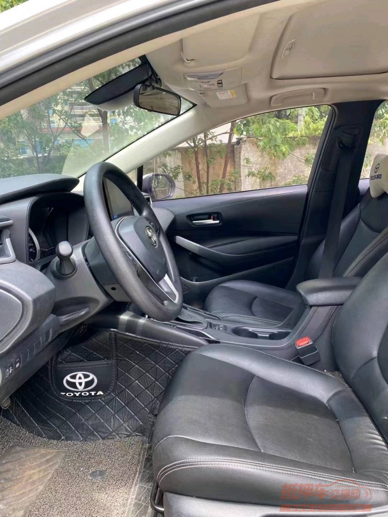 南宁21年丰田卡罗拉4