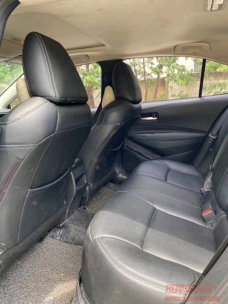 南宁21年丰田卡罗拉5