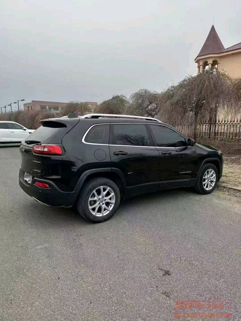 沈阳18年Jeep自由光2