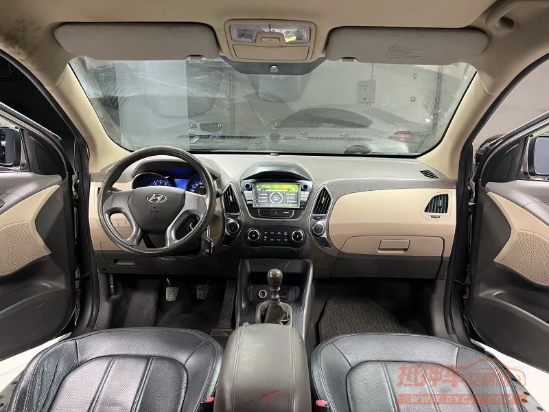 成都14年现代ix354