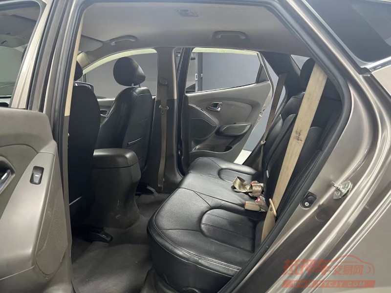 成都14年现代ix353