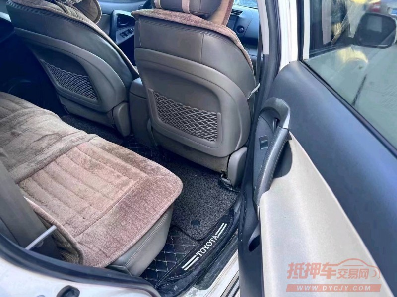 济南10年丰田RAV4荣放8
