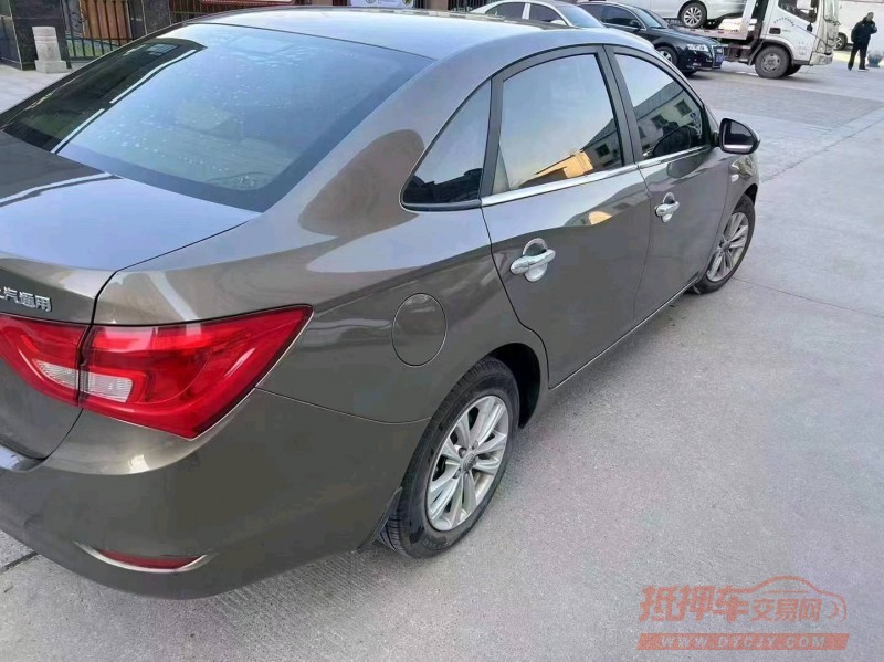 济南17年别克英朗8