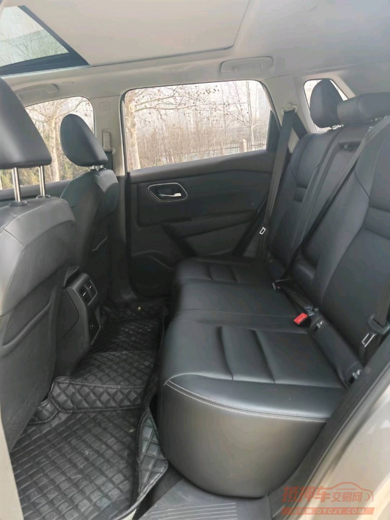 北京22年日产奇骏5