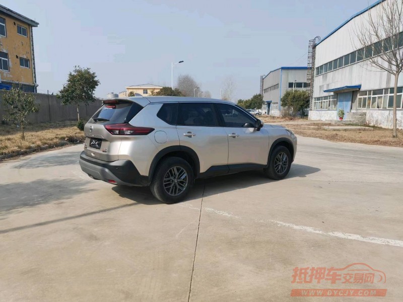 北京22年日产奇骏7