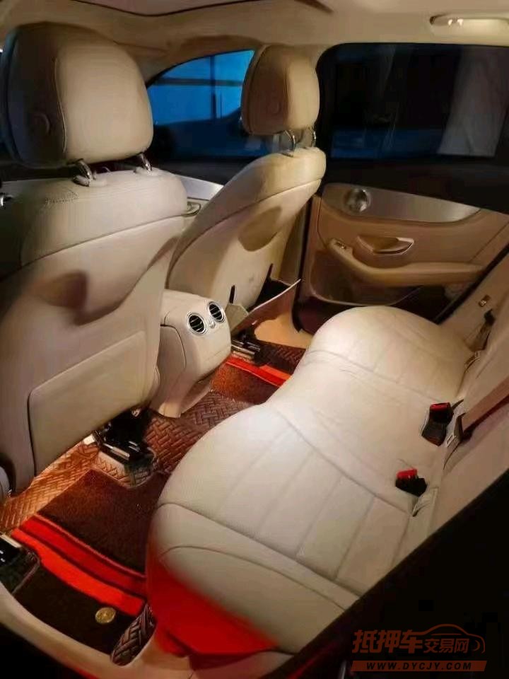 宜昌17年奔驰GLC2