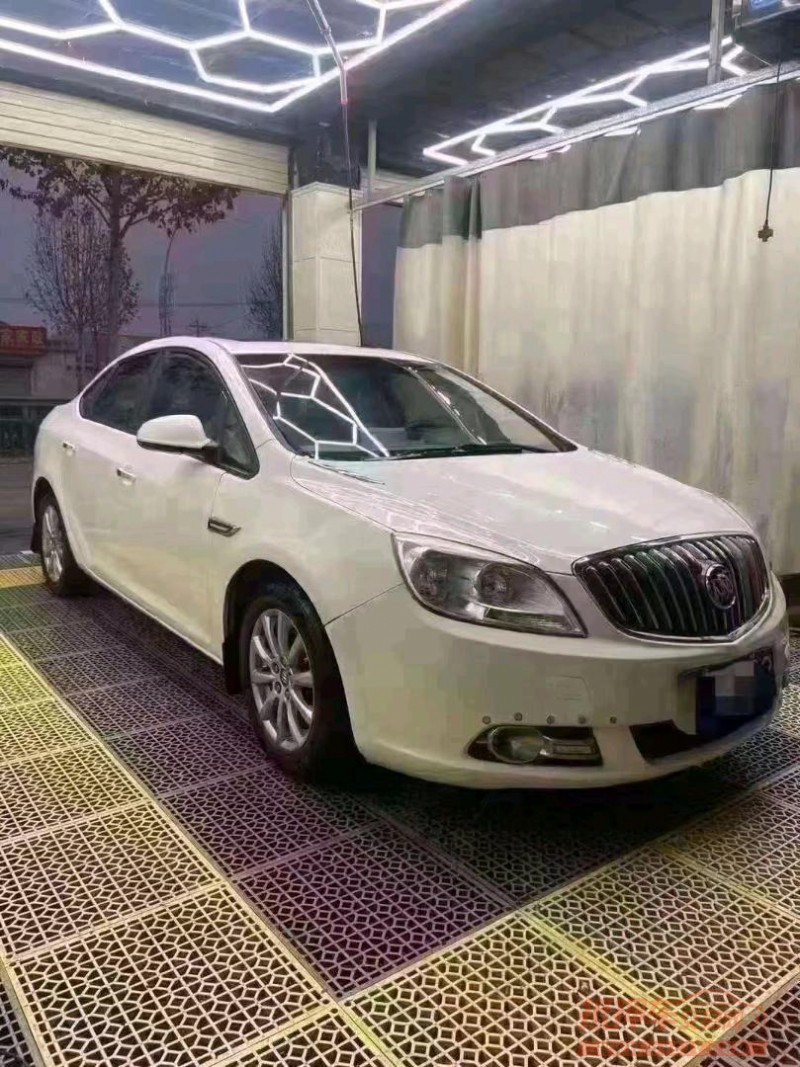 北京14年别克英朗GT2