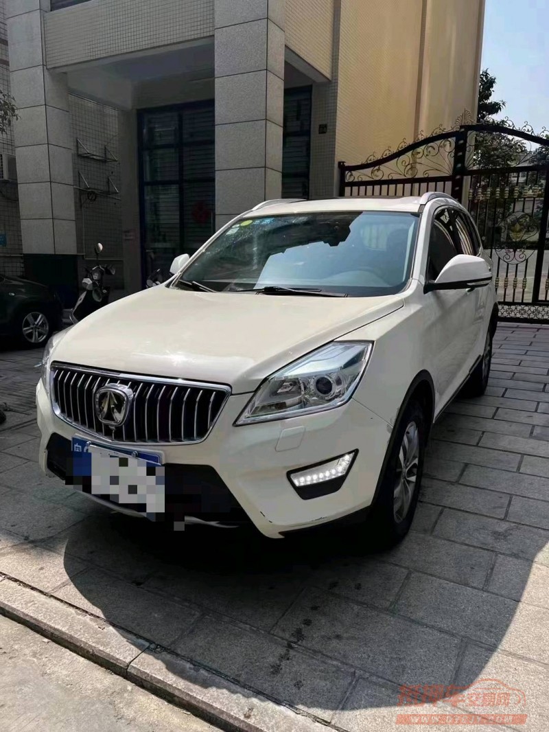 江门18年北汽威旺S502