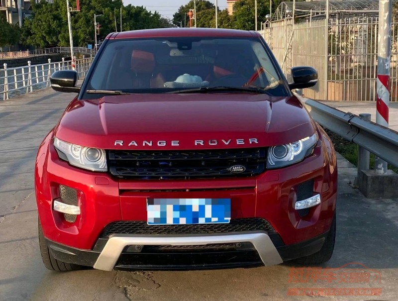 广州13年路虎极光1