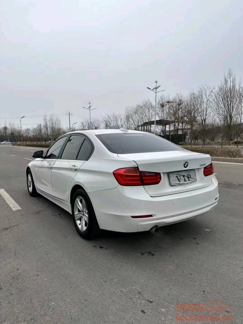 北京14年宝马3系9
