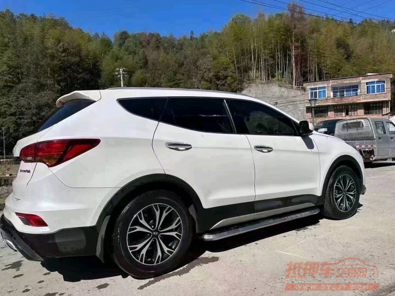 嘉兴18年现代新胜达9