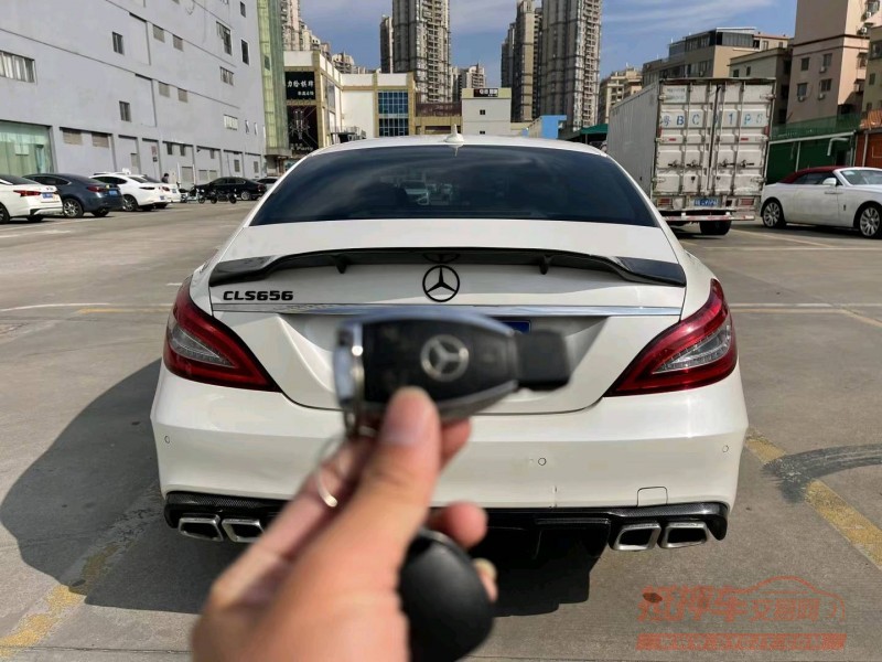 广州16年奔驰CL9