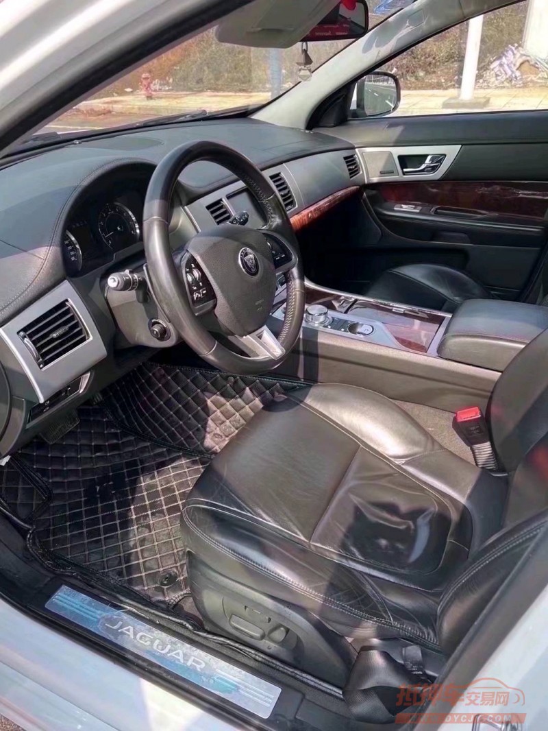宜昌14年捷豹XF9