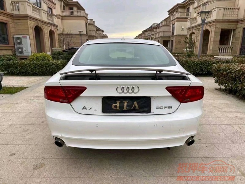 嘉兴14年奥迪A7L1