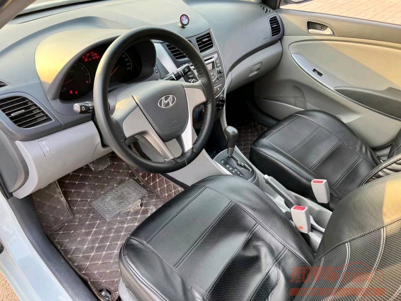 潍坊18年现代瑞纳6