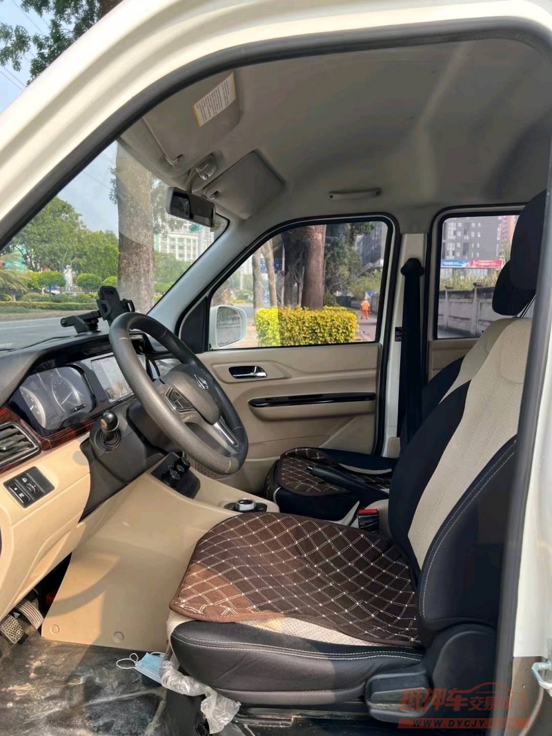 东莞22年长安汽车跨越王5