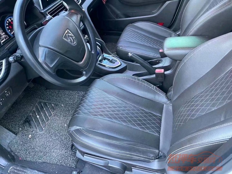 泉州16年寶駿6304