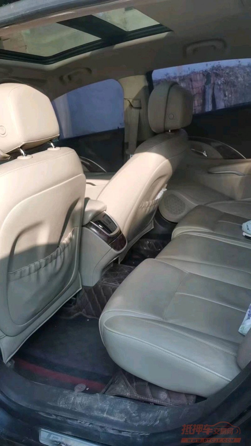 邢台15年别克君越3