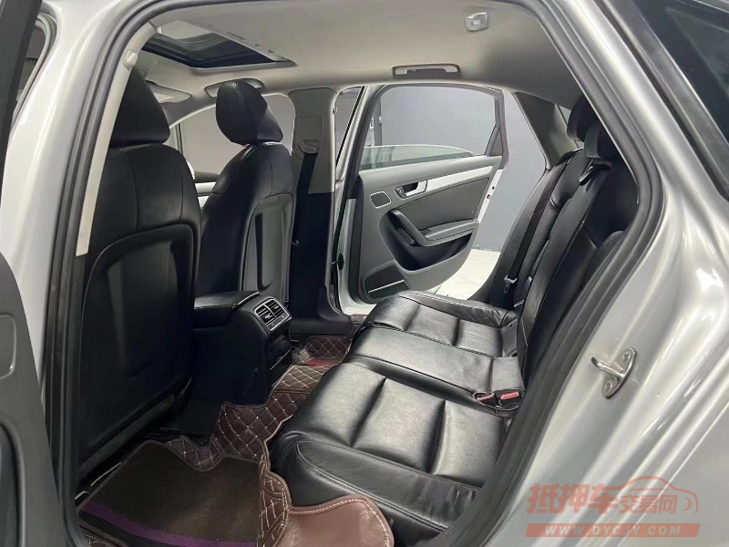 成都15年奥迪A4L4