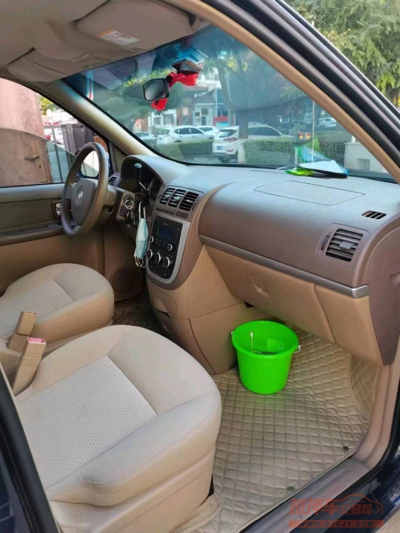 邯郸13年别克陆尊2