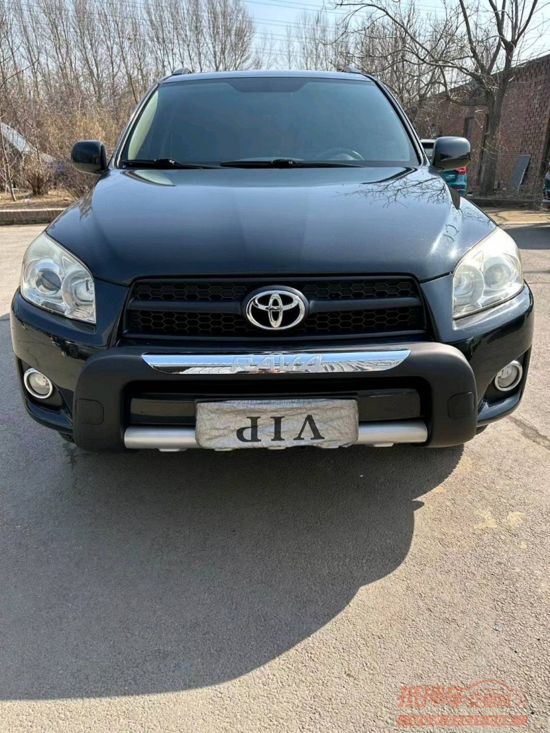 沈阳12年丰田RAV4荣放1