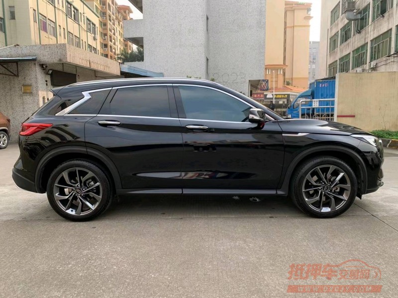 中山22年英菲尼迪QX502