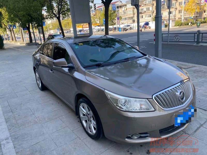 徐州10年别克君越2