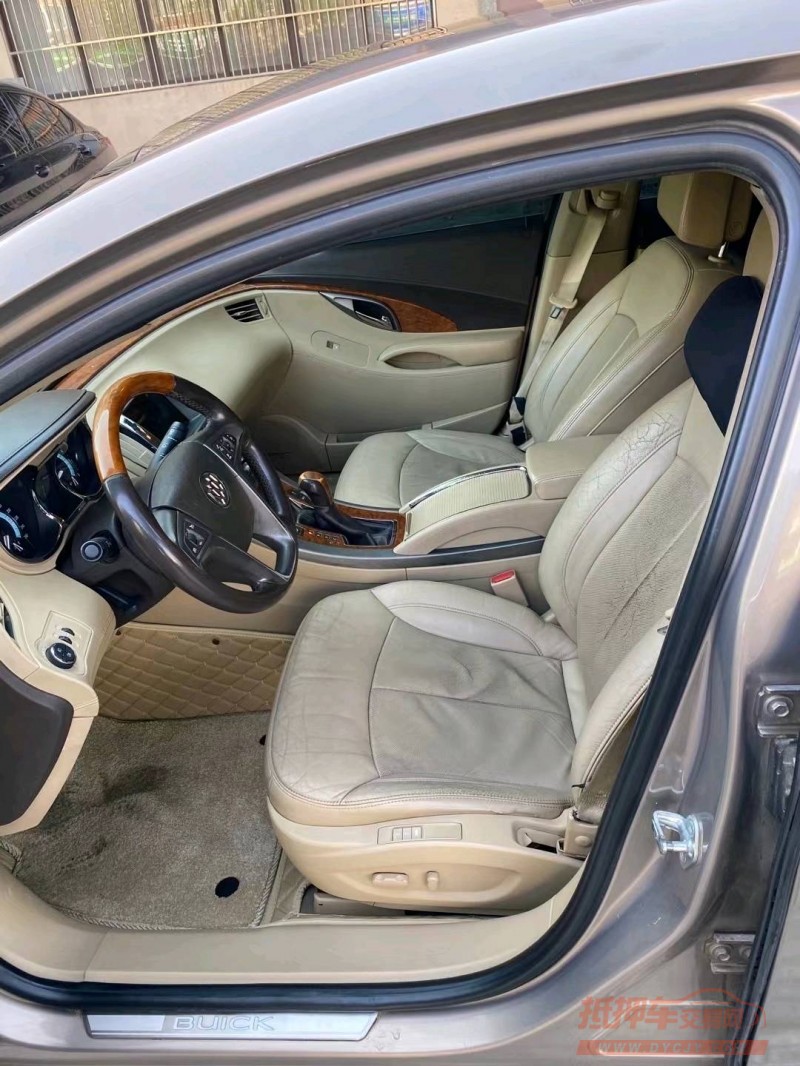 徐州10年别克君越6