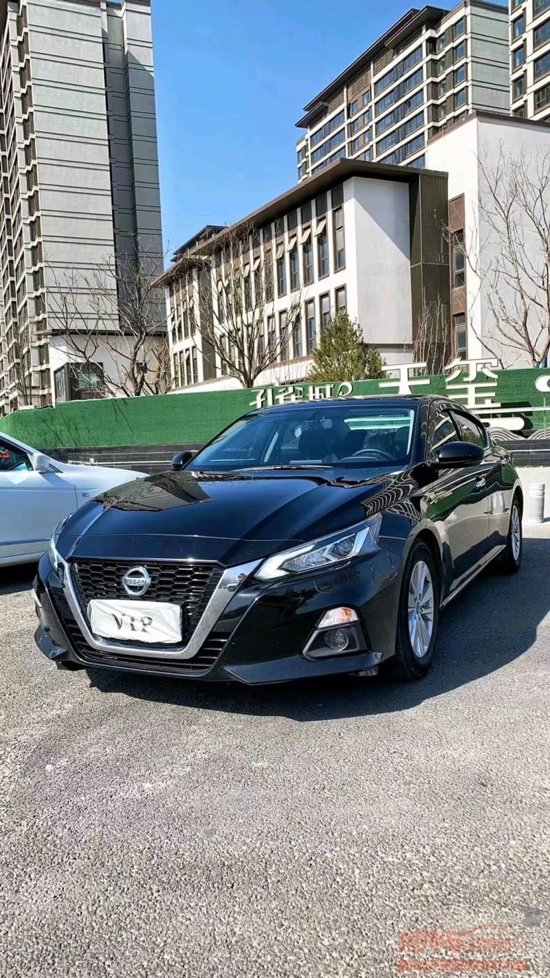 廊坊20年日产天籁2