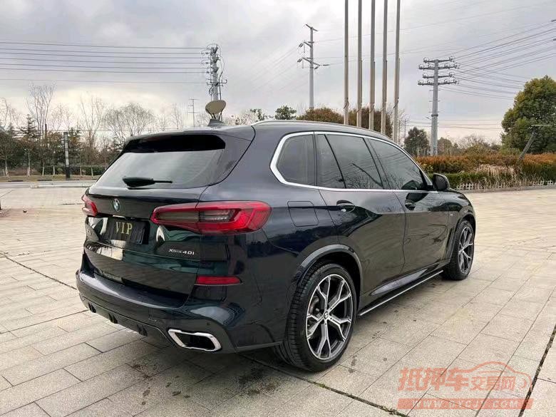 盐城19年宝马X58