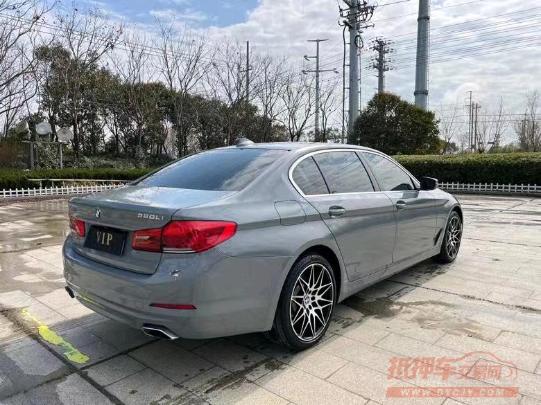 盐城18年宝马5系8