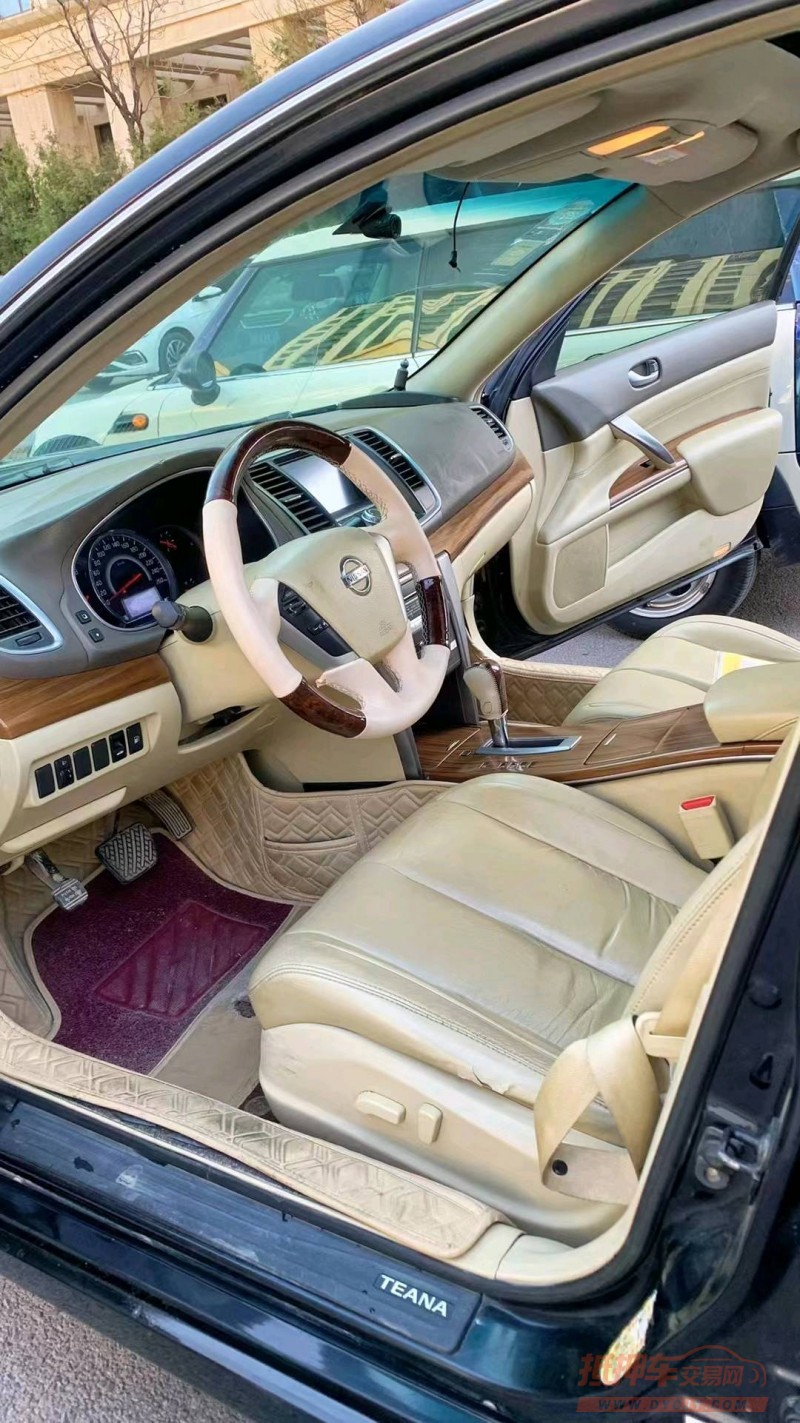 廊坊12年日产天籁5