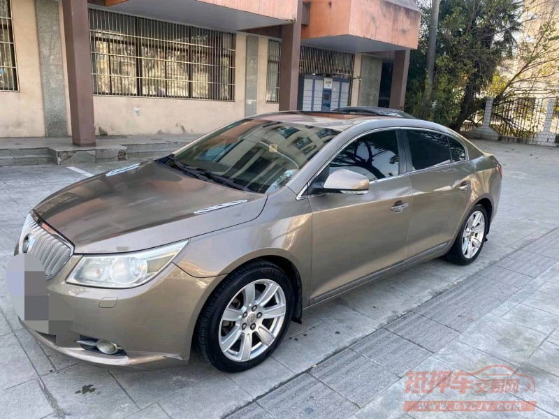 常州10年别克君越5