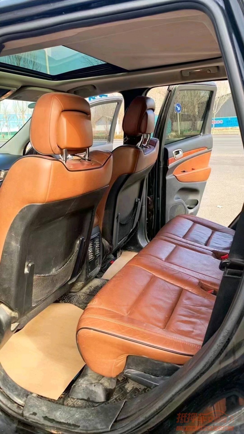 廊坊12年Jeep大切诺基3