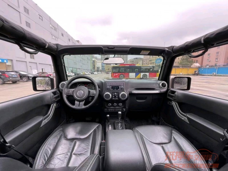 广州17年Jeep牧马人4