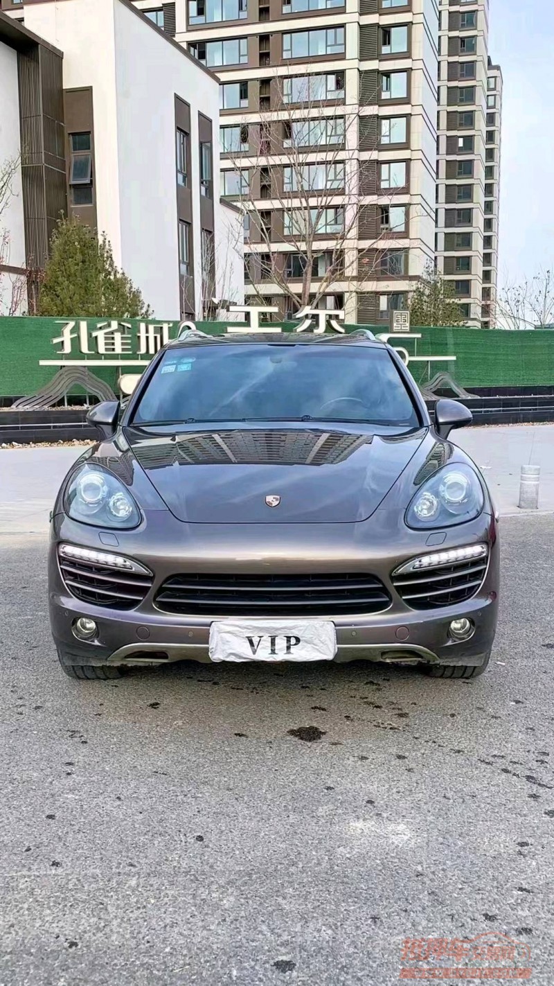 廊坊12年保时捷卡宴1